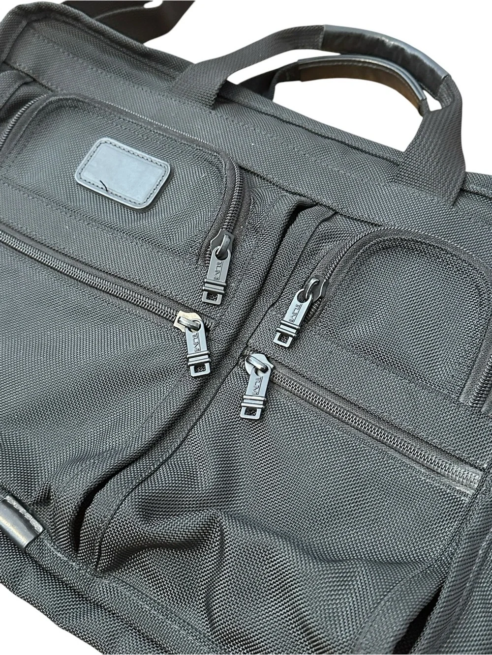 Tumi Alpha Large 16” Expandable Briefcase Travel Bag Ballistic Nylon Black